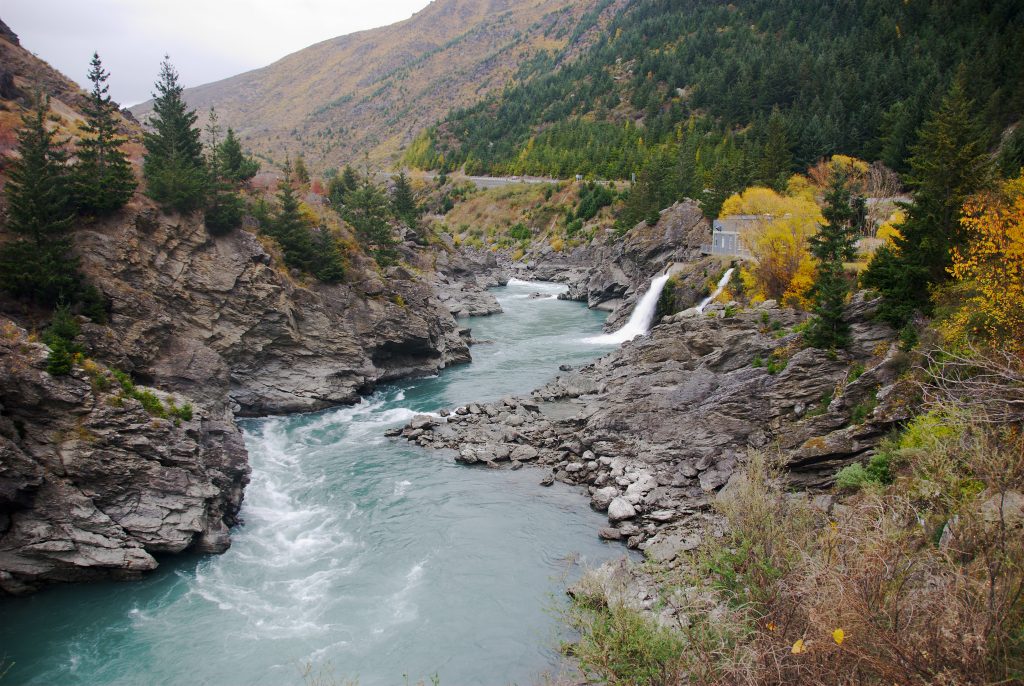 Image of the Kawarau river.